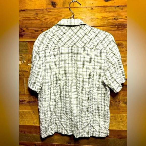 Horny Toad Short Sleeve Modal button up green white seersucker resort plaid M - Picture 3 of 3